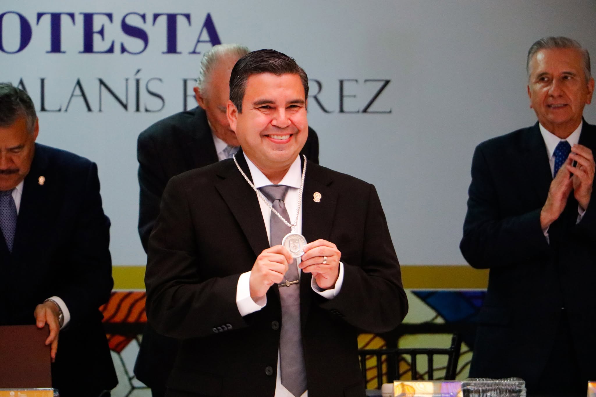 Asume M.C. Joaquín Alanís Ramírez dirección de la Preparatoria 3